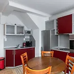 شقة Penthouse Astralis - بامبوروفو